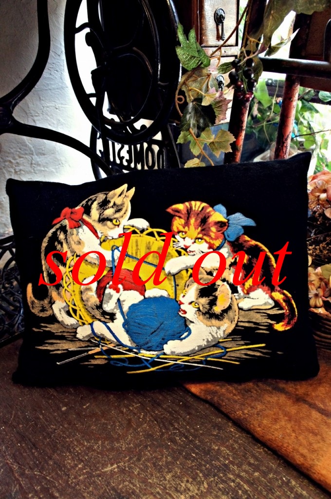 cushion04-item