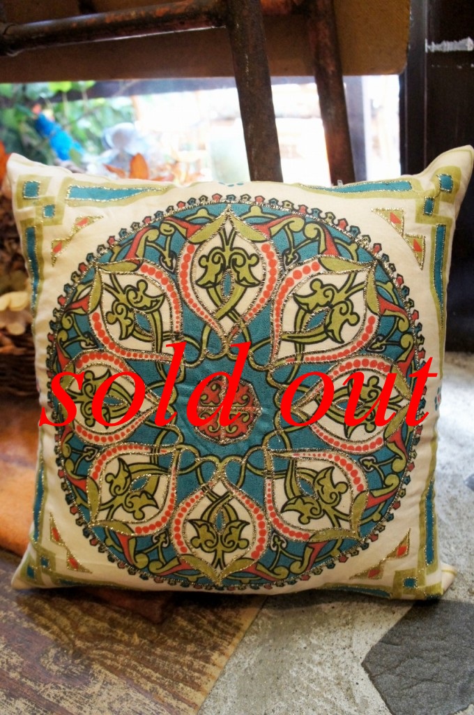 cushion01-item